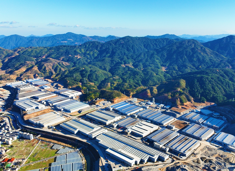 俯瞰周寧縣不銹鋼深加工產業園。葉曉暉攝